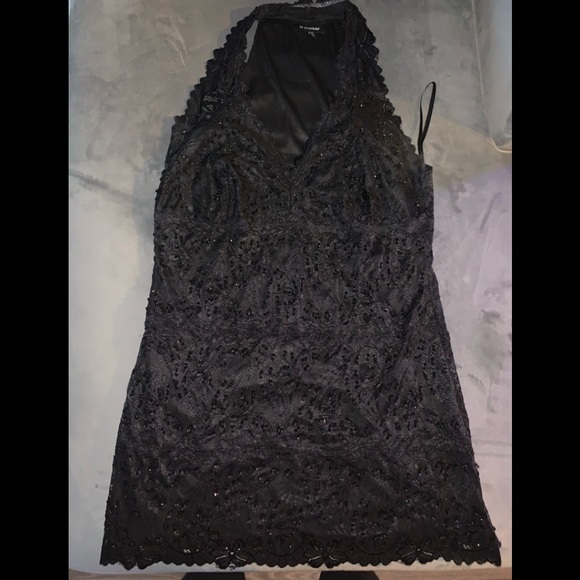 Le chateau little black dress GUC - Picture 2 of 4